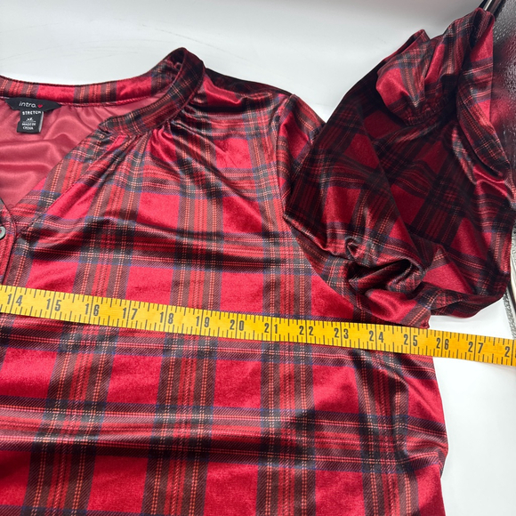 Intro Plaid Velvet Look Top Red/Black Size XL - Picture 7 of 9